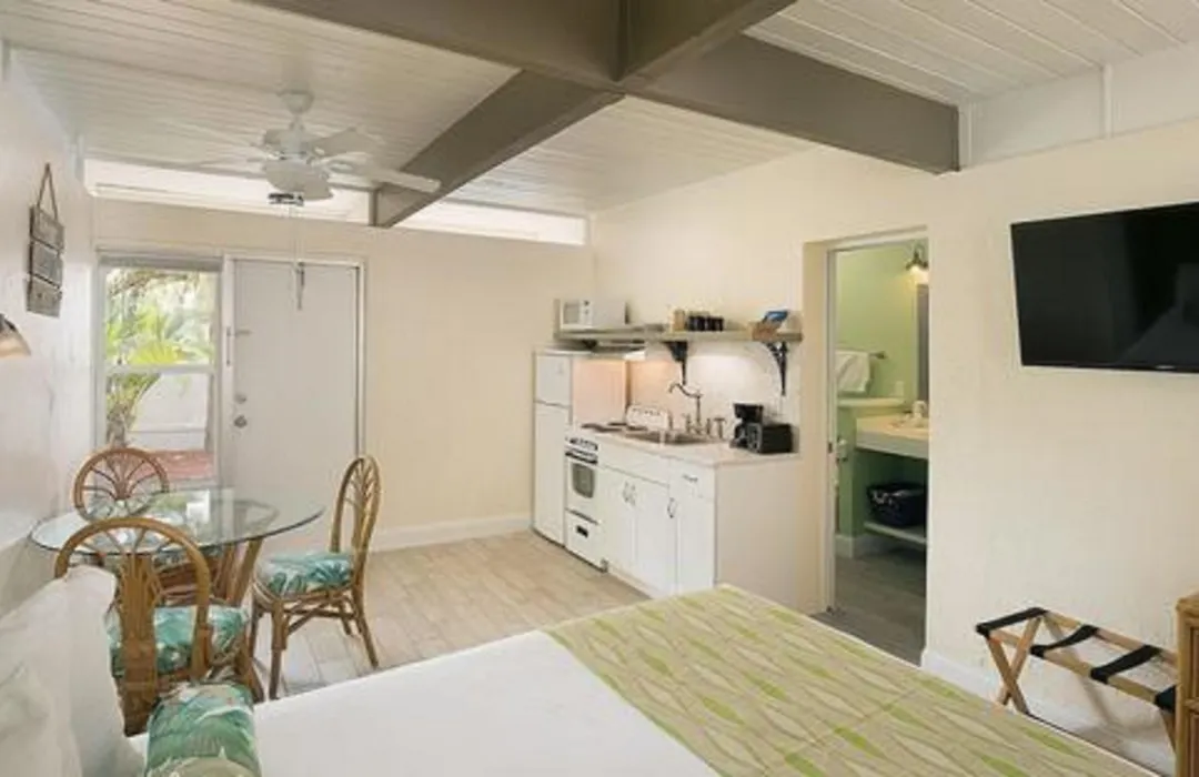 Outrigger Beach Resort-1
